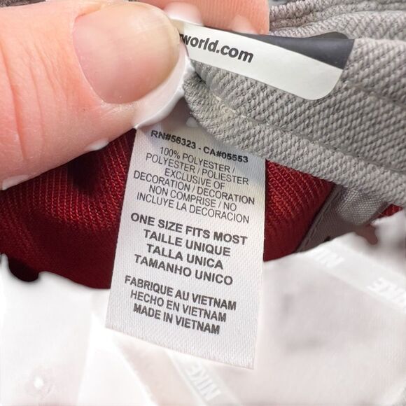 Iowa State Adjustable Hat LEGACY9I
DRI- FIT - Picture 9 of 11